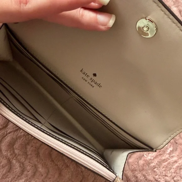 NWOT Kate Spade Sparkling Rose Gold Tinsel Phone Wallet Wristlet - Picture 4 of 6